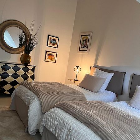 La Sellerie Bed & Breakfast Romagne  Luaran gambar
